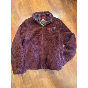 Woman’s Pendleton warm fuzzy jacket size M